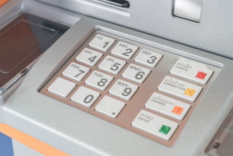 Cách nhập mã Pin thẻ ATM.