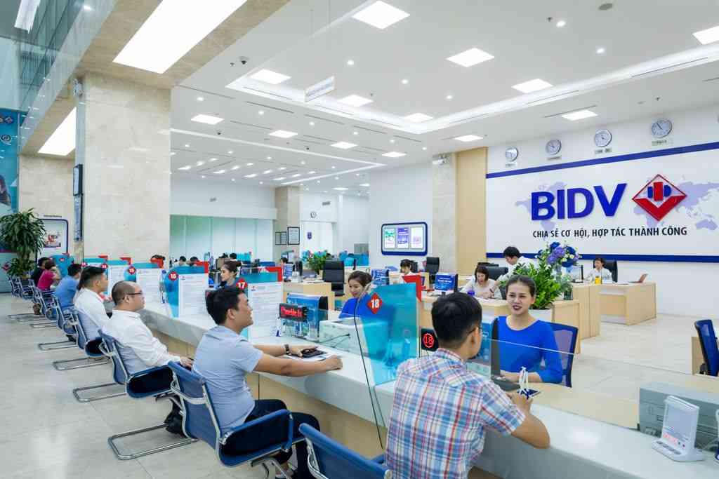 Cách chuyển tiền BIDV sang Vietcombank với Mobile banking
